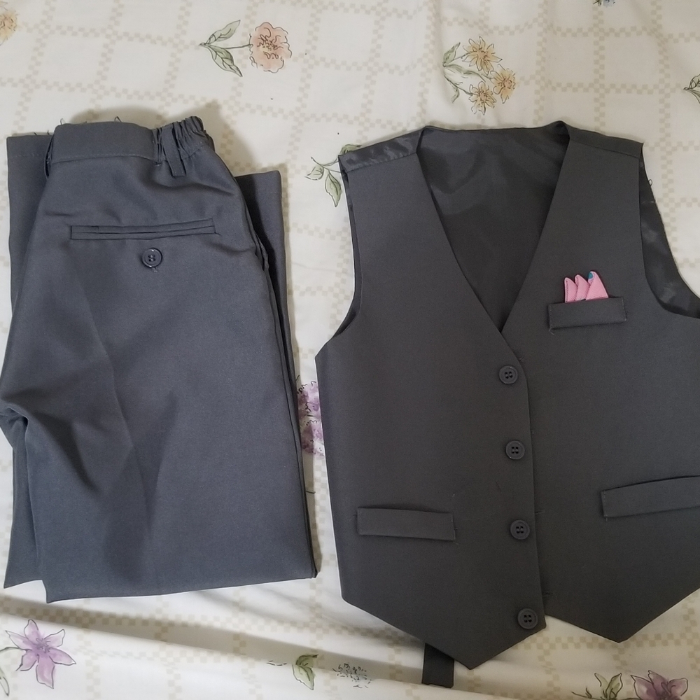 Size 6 two piece suit